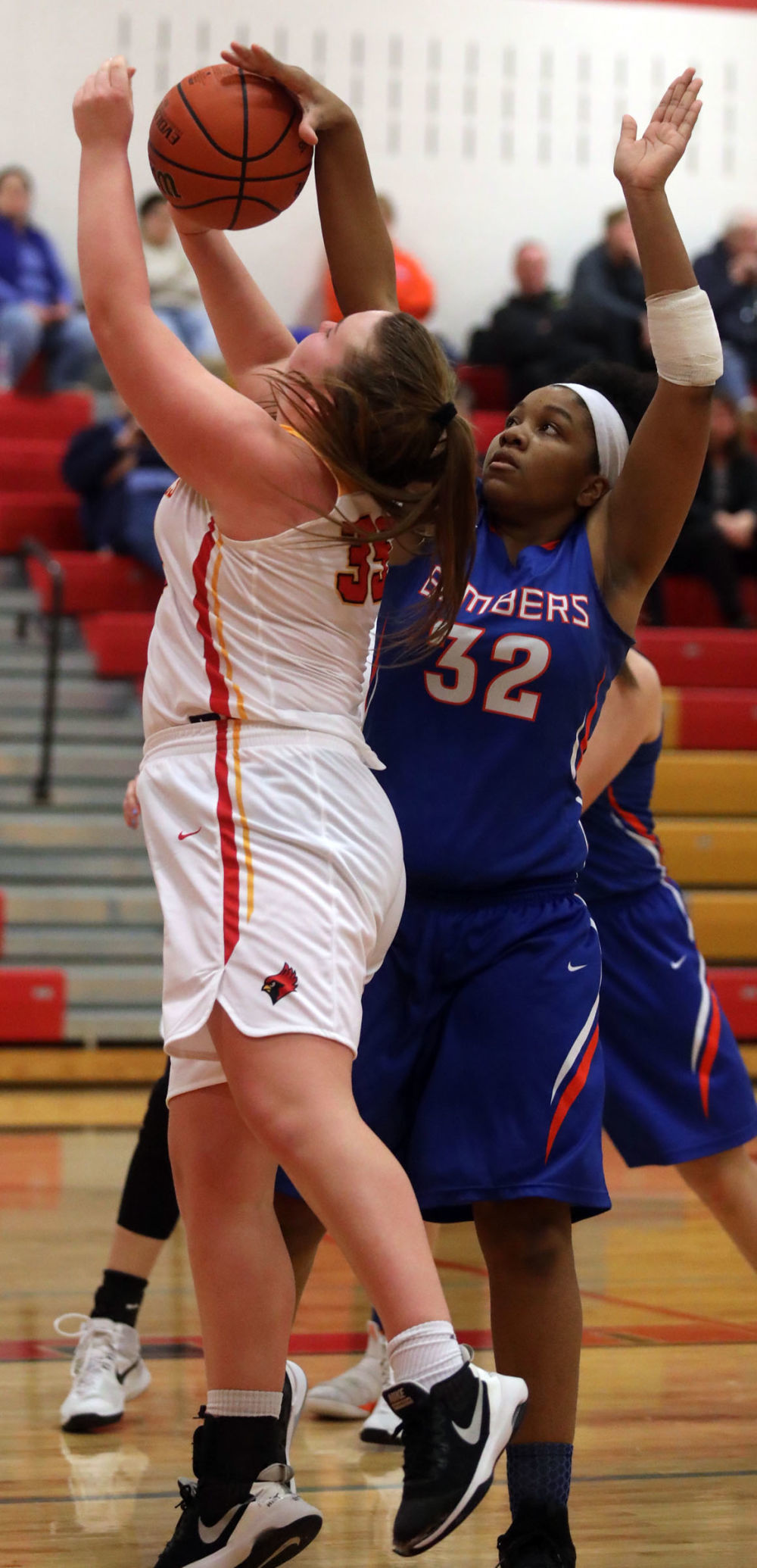 Warrensburg Latham vs Argenta Oreana girls basketball 4 2.4.19.jpg